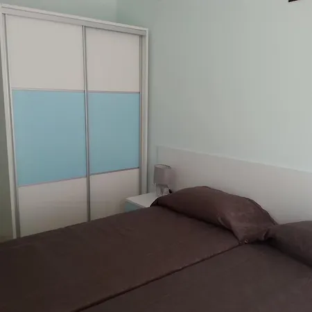 Pirop City Aparthotel
