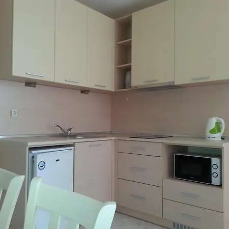Pirop City Aparthotel
